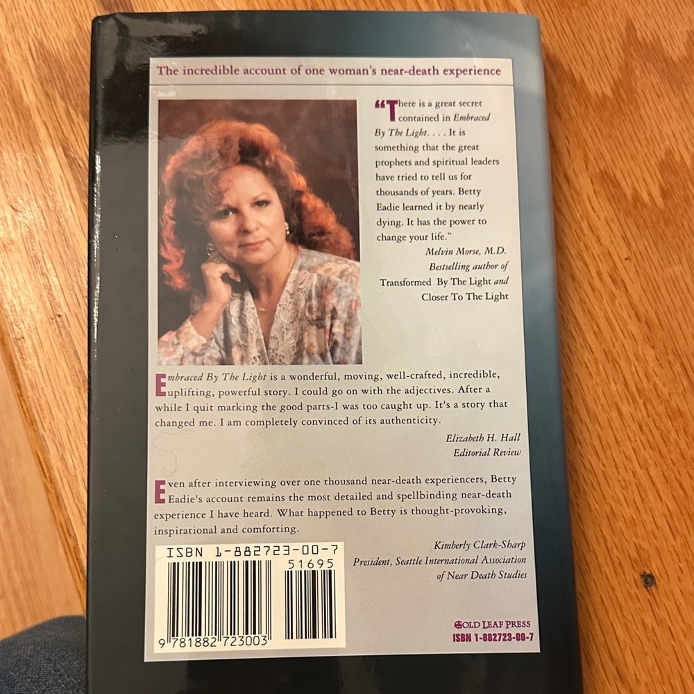 Embraced by the Light Hardcover Book - Picture 2 of 3